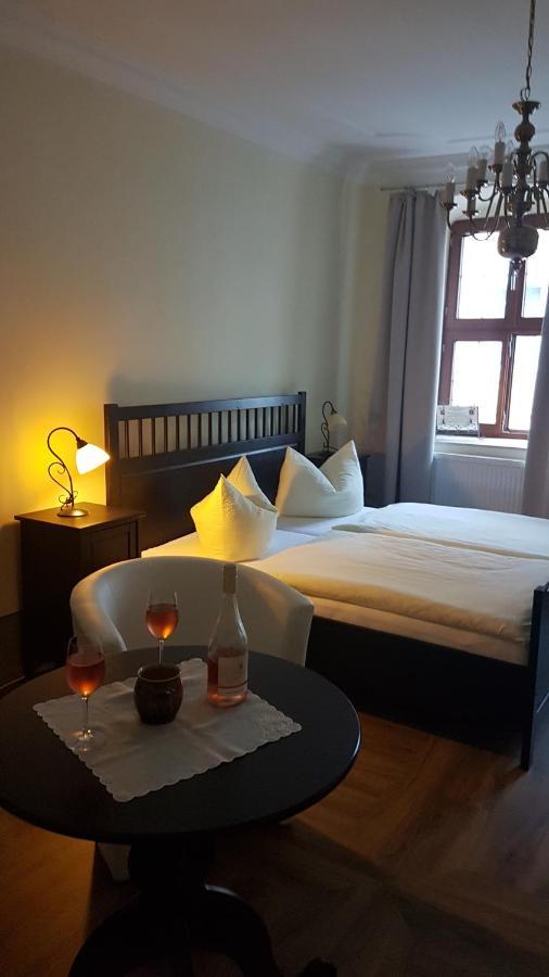 Hotel Zum Kloetzelmoench Görlitz Exteriör bild