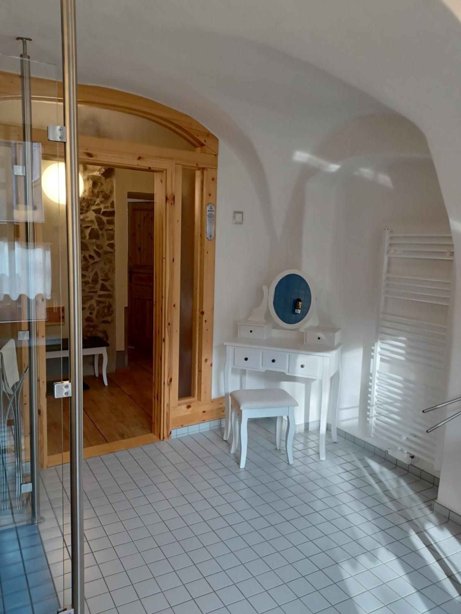 Hotel Zum Kloetzelmoench Görlitz Exteriör bild